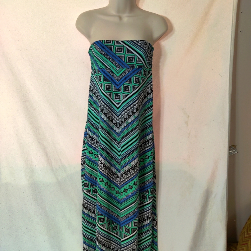 She's Cool dress size M great condition